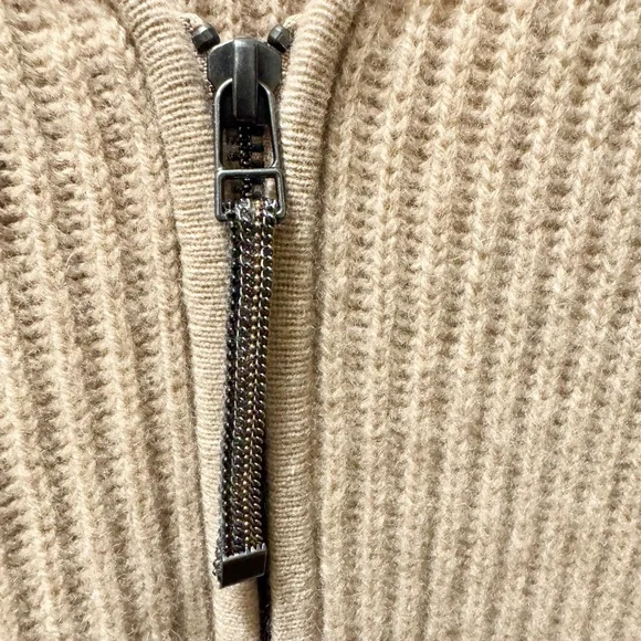 Neiman Marcus “Peachy Tan” Sweater Poncho with Pockets - Size S/M - Picture 2 of 6